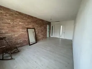 Vand apartament 3 camere onesti - imagine 2