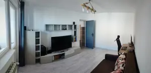 Apartament 2 camere decomandat complet renovat - imagine 3