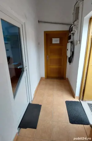 Casă sau spațiu comercial - imagine 4