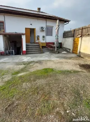 Casă sau spațiu comercial