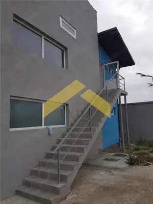 De vanzare doua hale pe un teren imprejmuit 9000 mp zona Gai - imagine 9