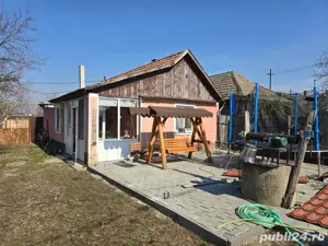 casa de locuit la tara - imagine 3