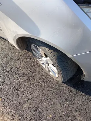 Vând Mitsubishi colt  - imagine 3