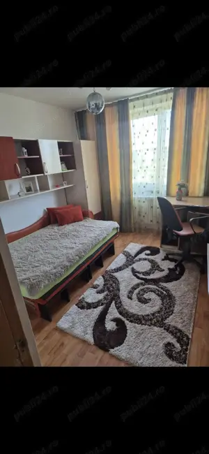 Vânzare apartament cu 3 camere