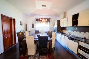 Vând/Schimb casă duplex 150 mp, piscină și curte la Turnu - imagine 6