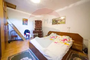 Casă cu 3 apartamente, piscină și 1000 mp teren, vânzare/schimb Turnu - imagine 18