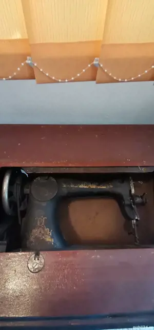 OFERTĂ!! Mașină cusut Singer + CADOU - imagine 4