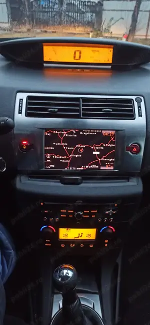 Vând sau schimb Citroen C4  - imagine 4