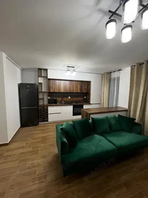 Închiriez apartament lângă Metro Cluj