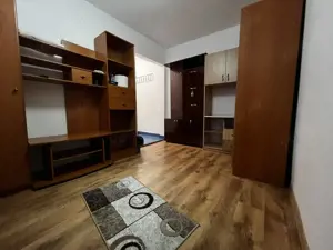 Apartament 2 camere, parter, semidecomandat, renovat in zona Sagului - imagine 2