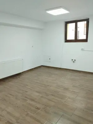 Spatiu de inchiriat, Piata Centrala Bistrita. - imagine 5