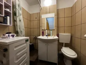 Apartament 2 camere, complet mobilat si utilat, etaj 2 - zona Sagului - imagine 6