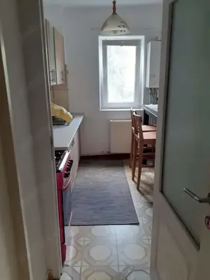 Inchiriere apartament doua camere, zona micro 9 Targoviste - imagine 5