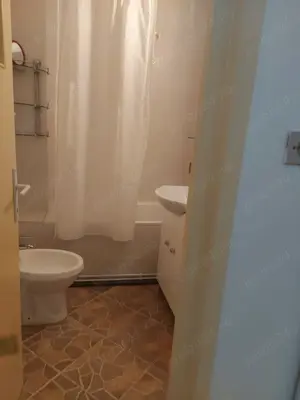 Inchiriere apartament doua camere, zona micro 9 Targoviste - imagine 9