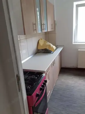 Inchiriere apartament doua camere, zona micro 9 Targoviste - imagine 6