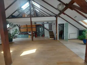 Vanzare apartament vila, zona micro 9 - Targoviste - imagine 5