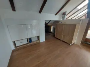 Vanzare apartament vila, zona micro 9 - Targoviste - imagine 12