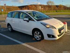 Peugeot 5008 an 2015