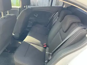 Renault Fluence 1.5 dci - imagine 5