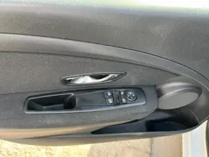 Renault Fluence 1.5 dci - imagine 6