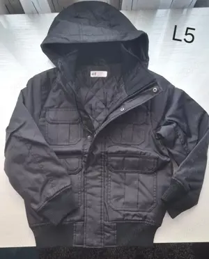 Geacă primăvara- toamnă 8-9 ani, 128-134 cm, L5