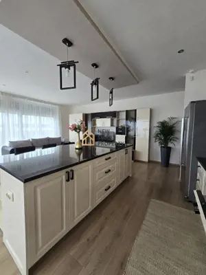 De vanzare apartament 3 camere ARED - lidl