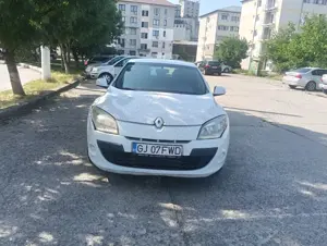Renault Megane 1.5 dci 2011 - imagine 2