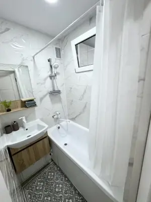 Garsoniera de inchiriat in zona Vlahuta - imagine 3