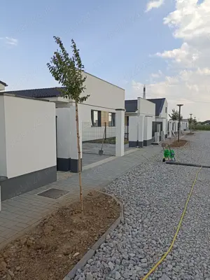 Parcela teren cu autorizatie de constructi si utilitati duplex Mosnita
