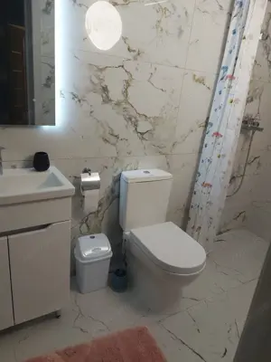 Se ofera spre inchiriere garsoniera in zona Piata Unirii