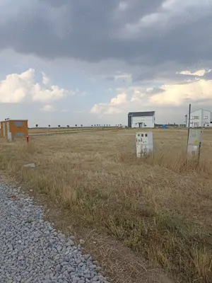 Parcela teren cu autorizatie de constructi si utilitati duplex Mosnita - imagine 7