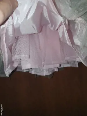 Rochita pentru ocazii,serbari,petreceri...varsta 6-10 ani - imagine 3