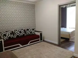 Garsoniera de inchiriat in zona Astra