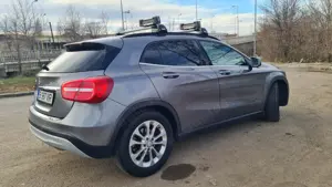 Mercedes Benz GLA 200d 4Matic - imagine 5