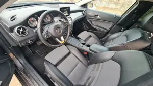 Mercedes Benz GLA 200d 4Matic - imagine 7