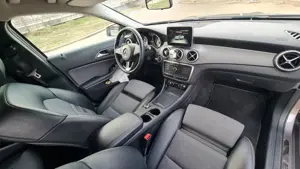 Mercedes Benz GLA 200d 4Matic - imagine 6