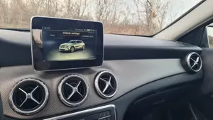 Mercedes Benz GLA 200d 4Matic - imagine 9