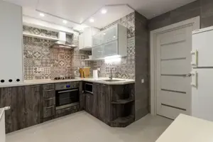 Garsoniera in zona Garii aproape de Mall Coresi - imagine 2