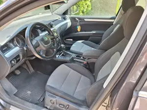 Skoda superb o oferta superba - imagine 10 Skoda superb o oferta superba - imagine 10