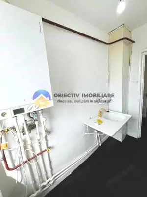 Apartament 1 camera  etajul 3,  TARGU NEAMT - imagine 5 Apartament 1 camera  etajul 3,  TARGU NEAMT - imagine 5