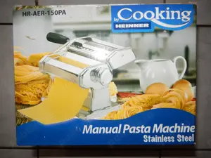 Vând  mașina  de făcut  paste  - imagine 2
