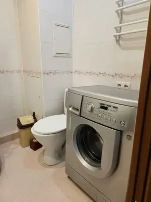 Garsoniera de inchiriat in zona Judetean - imagine 5