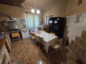 Casă Individuală cu 8 Camere și 4 Băi   de Vânzare în Ciarda Roșie - 375.000 Euro - imagine 11  Casă Individuală cu 8 Camere și 4 Băi   de Vânzare în Ciarda Roșie - 375.000 Euro - imagine 11