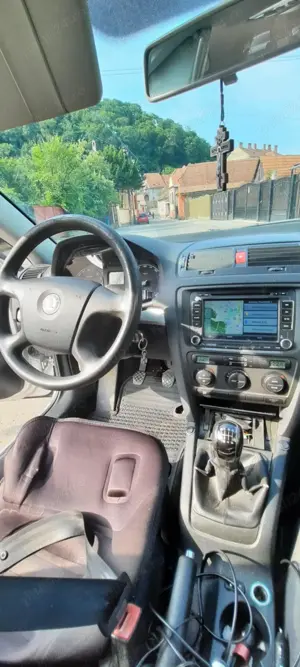 Vând autoturism Skoda  - imagine 2