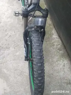 Bicicletă Specialized - imagine 3