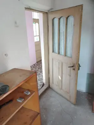 Casă taraneasca de vanzare - imagine 3