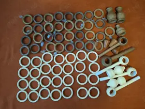 Inele vechi din lemn si din plastic pentru galerie, pentru sustinere perdea - imagine 4