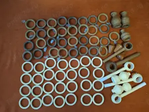 Inele vechi din lemn si din plastic pentru galerie, pentru sustinere perdea - imagine 2