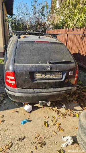 masini cu volan pe Dreapta Lovite Rable