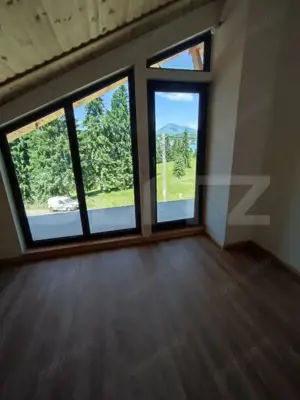 Casă de vacanță, 3 camere, 100 mp, zona Colibița - imagine 2